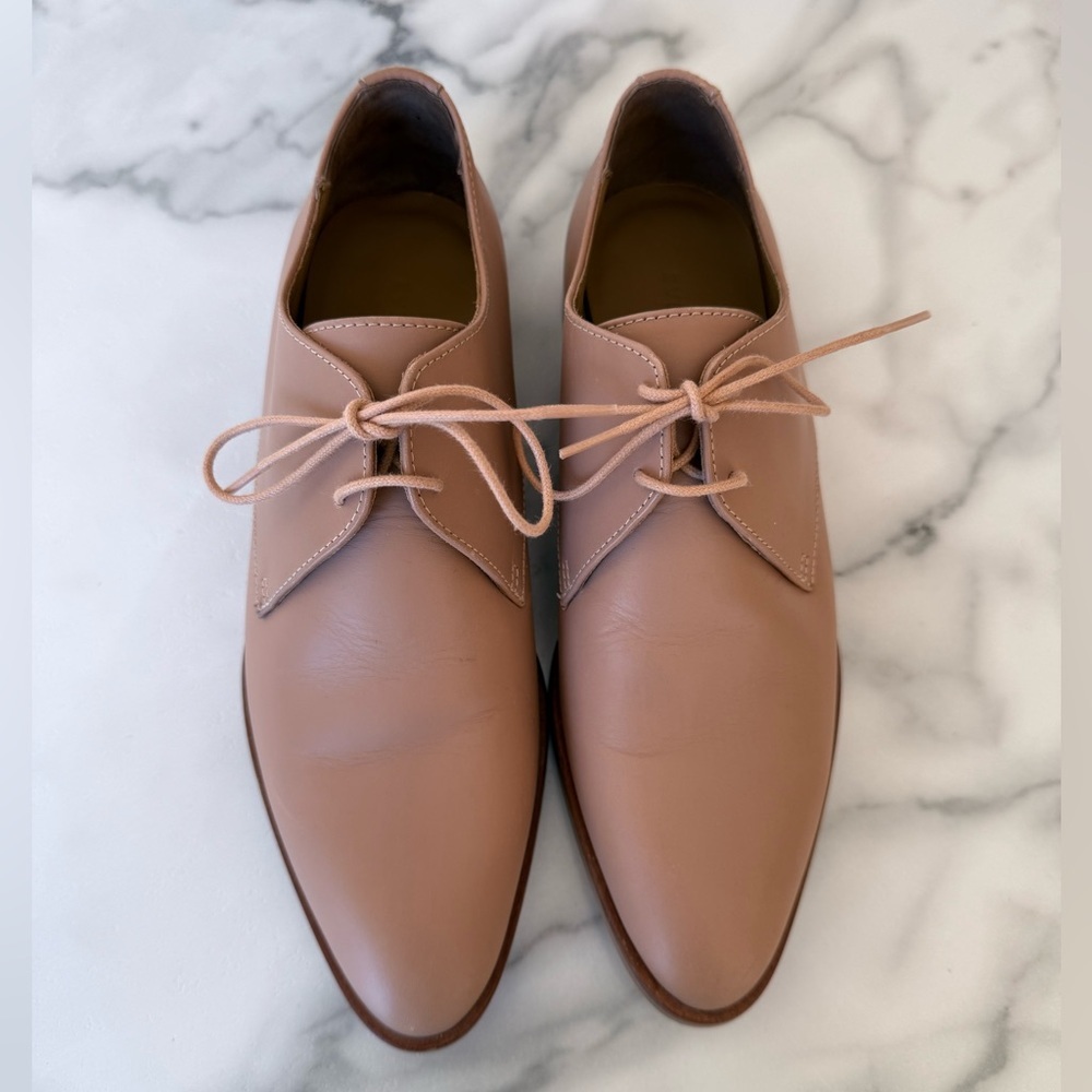 Everlane The Modern Oxford Leather Preppy Business Casual Neutral Shoe size 7.5